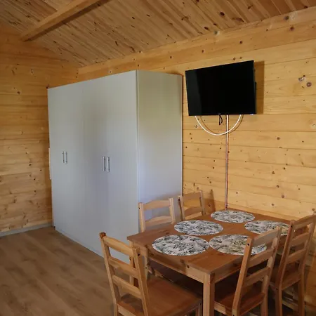 Letniskowy Zacisze Pod Sosnami * Тшенсач